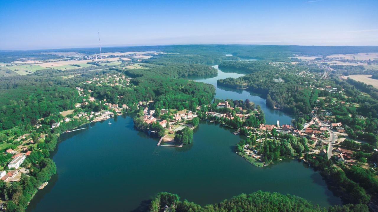 Lake Park Lagow Extérieur photo